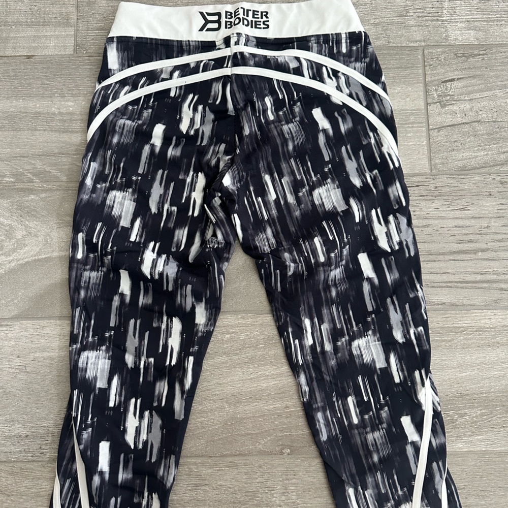Better Bodies black and white Manhattan tights  size XS